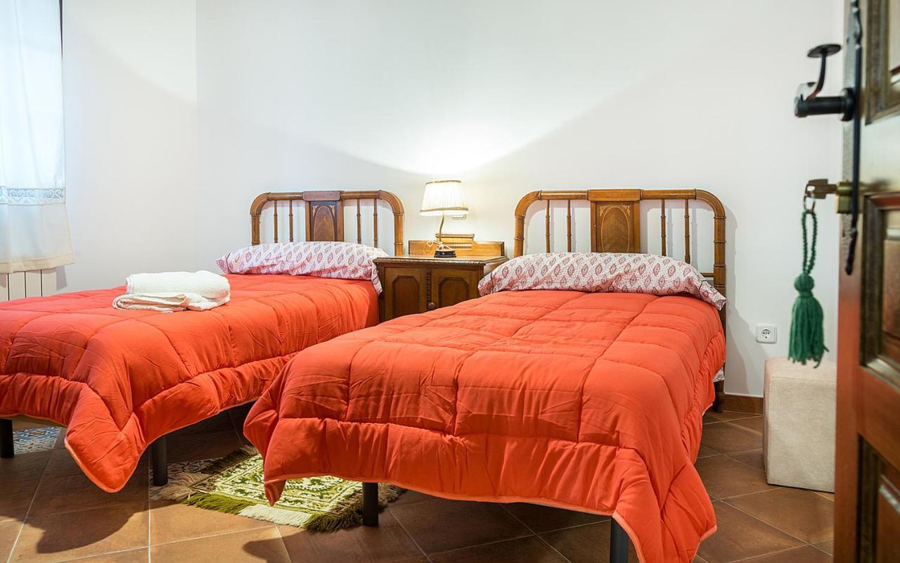 Casa Rural Las Abubillas Mirabueno Екстериор снимка