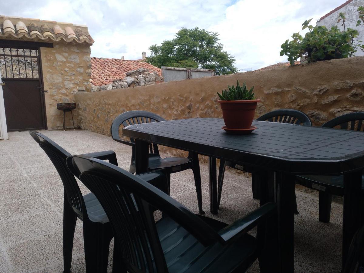 Casa Rural Las Abubillas Mirabueno Екстериор снимка
